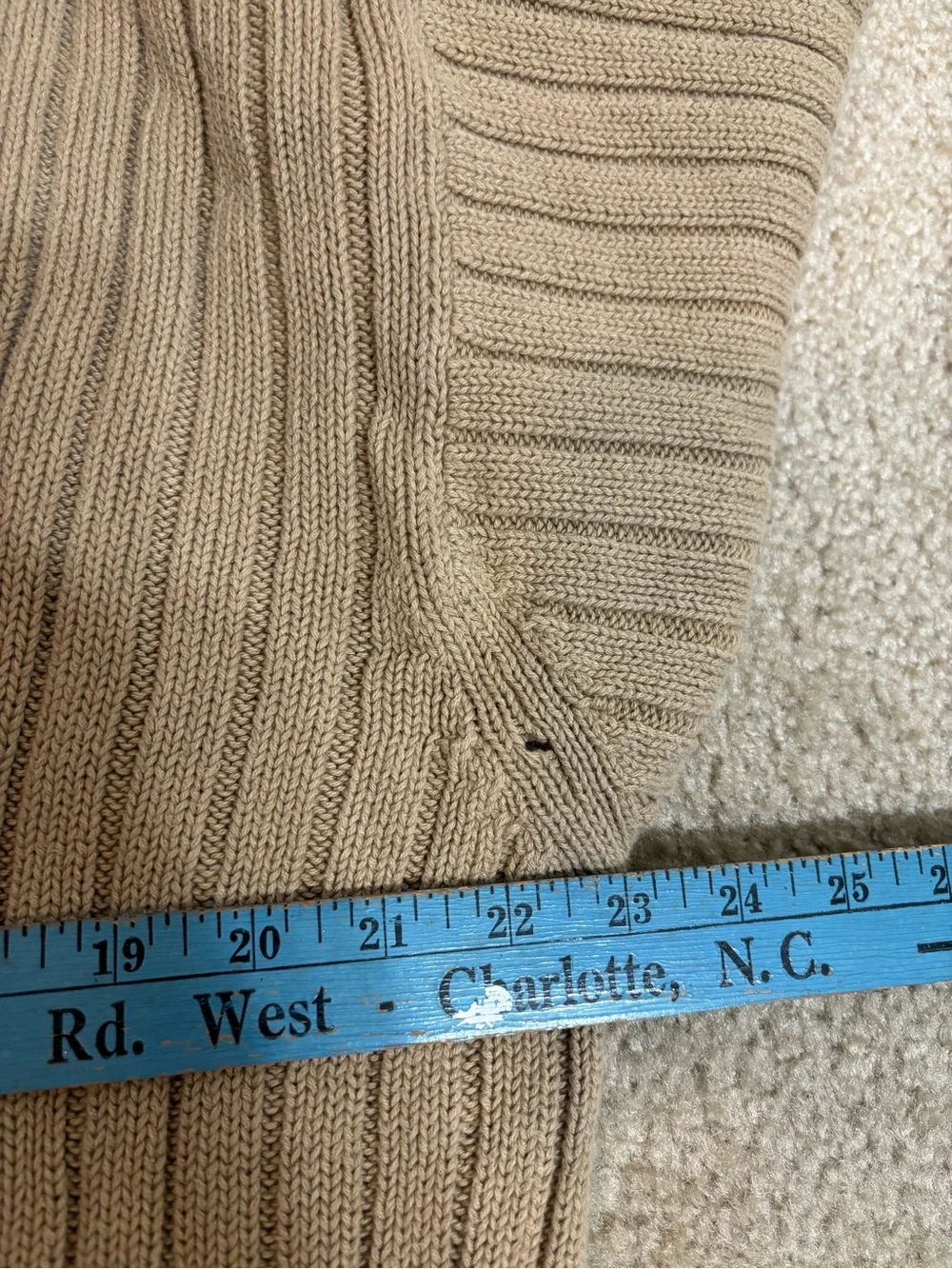 LL Bean Fisherman’s Sweater XL Cotton Cottage Tan